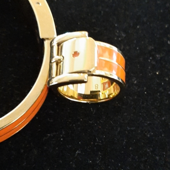 Michael Kors belt buckle ring - Picture 3 of 5